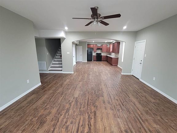 4th image of 6051 25th St