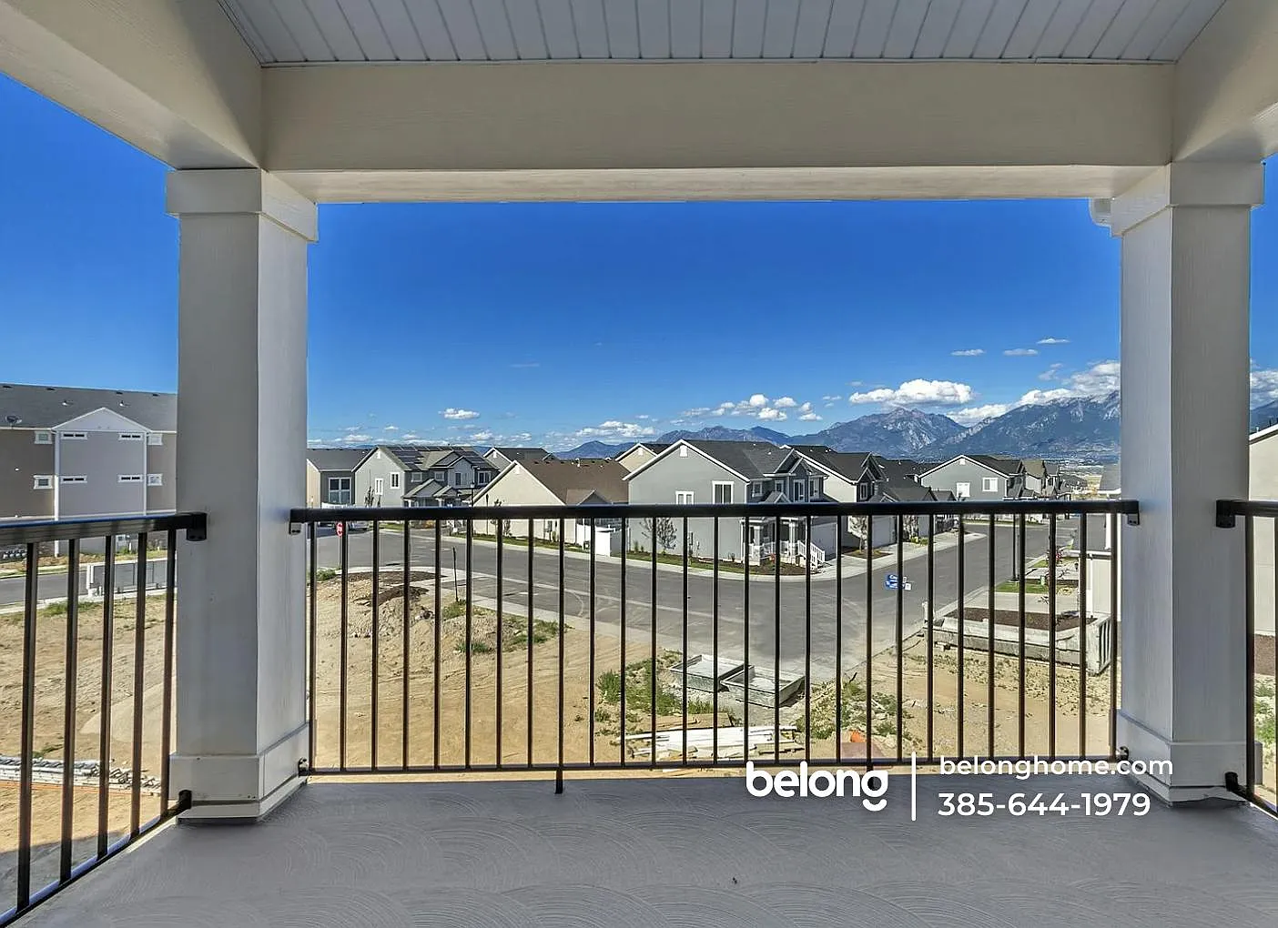 3 bed, 2.0 bath, 1294 sqft, $1,745 — Photo 1