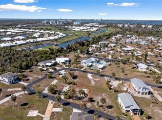 13660 Warbler Dr, Fort Myers, FL 33908