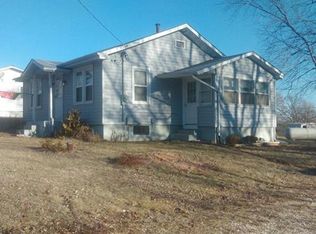 1489 Highway K St, Saint Clair, MO 63077