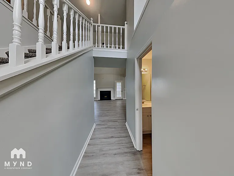 6252 Phillips Lake Cv — Photo 12