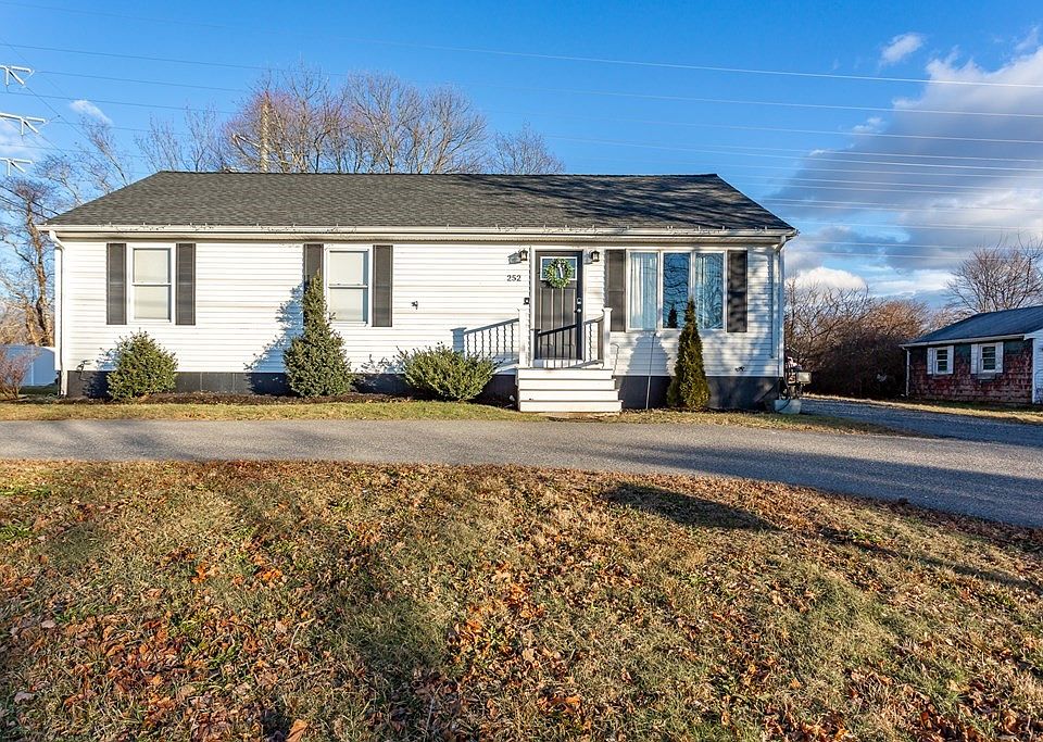 252 Franklin Rd, Somerset, MA 02726 | Zillow