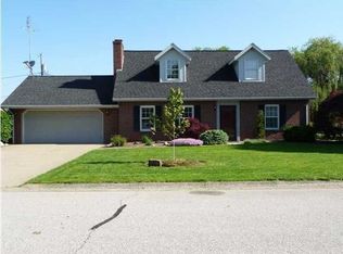 1376 W 4th St, Jasper, IN 47546