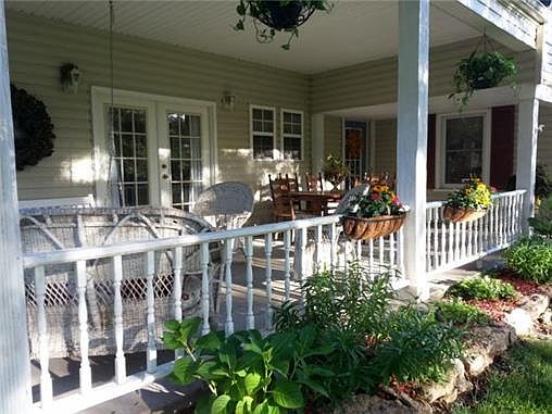 2nd image of 1408 4th St
