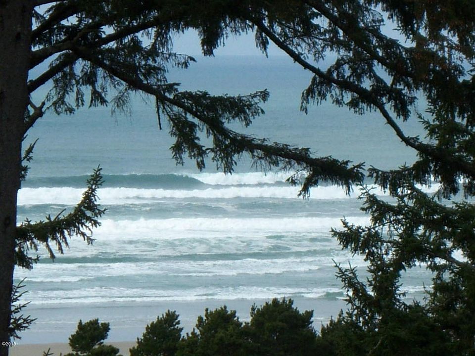 1st image of 3605 NW Shore View Dr