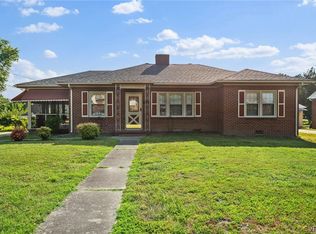 4306 Sunset Dr, North Dinwiddie, VA 23803