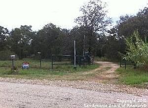 2nd image of 715 Marshall Ln