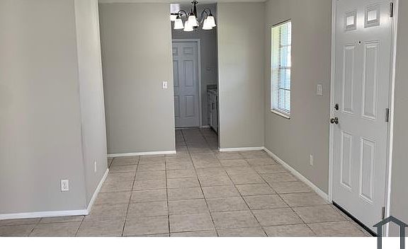3rd image of 4801 S 86th St
