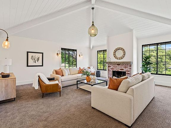 5th image of 549 Catherine Court