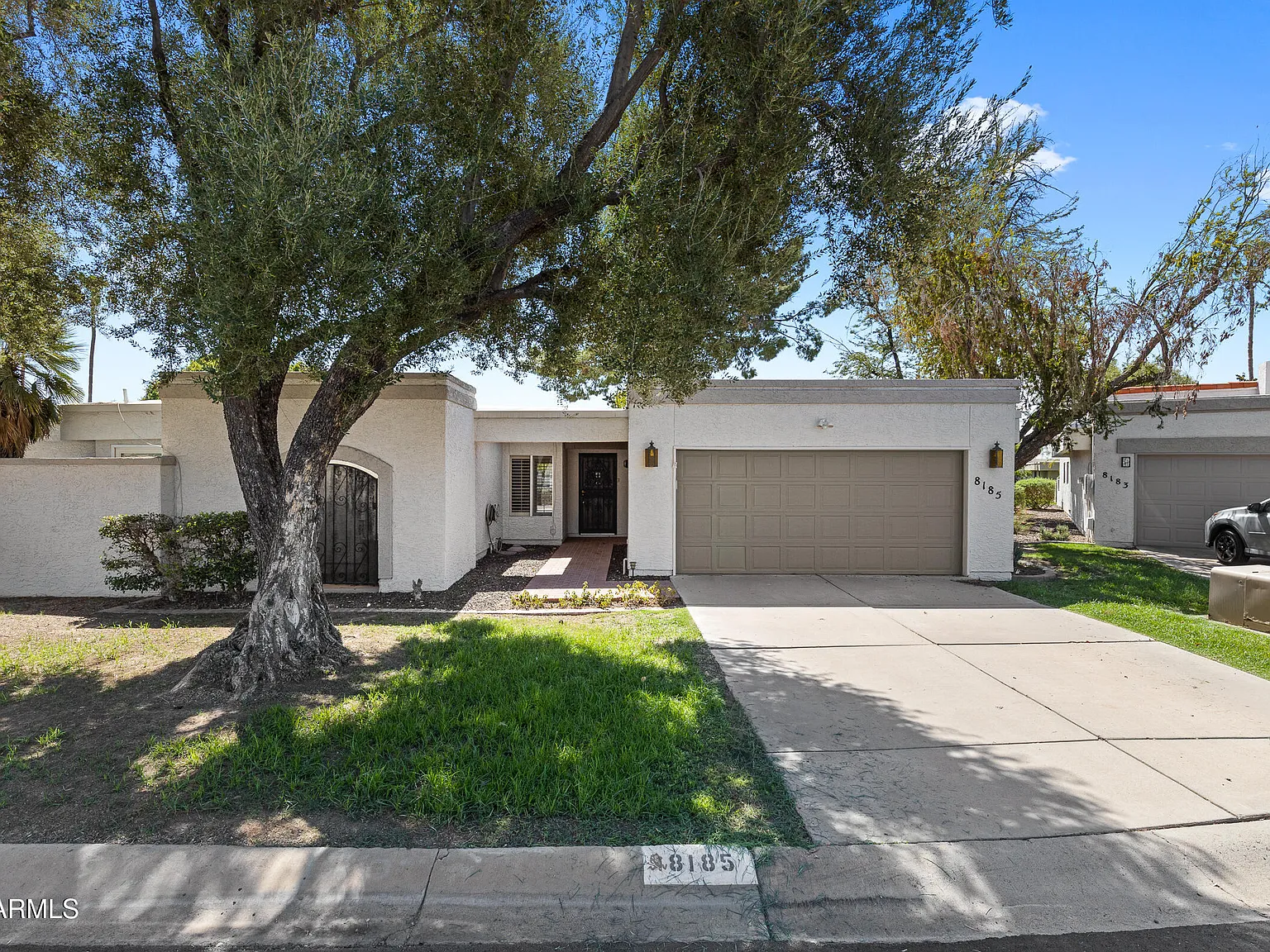 3 bed, 2.0 bath, 1930 sqft, $3,400 — Photo 1