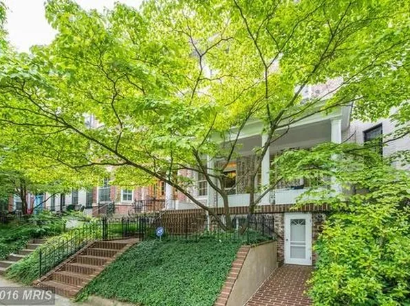 2624 Woodley Pl NW #B, Washington, DC 20008