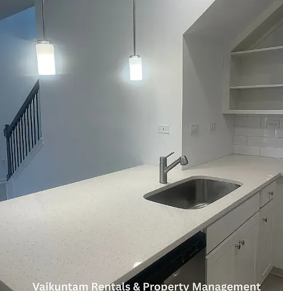 563 Cherry Elm Dr #127 — Photo 4