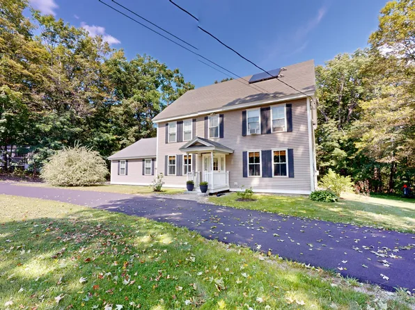 59 High Street, Buckfield, ME 04220