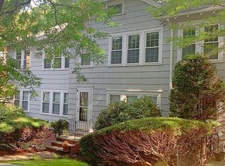 19 Beaconsfield Rd #2, Brookline, MA 02445
