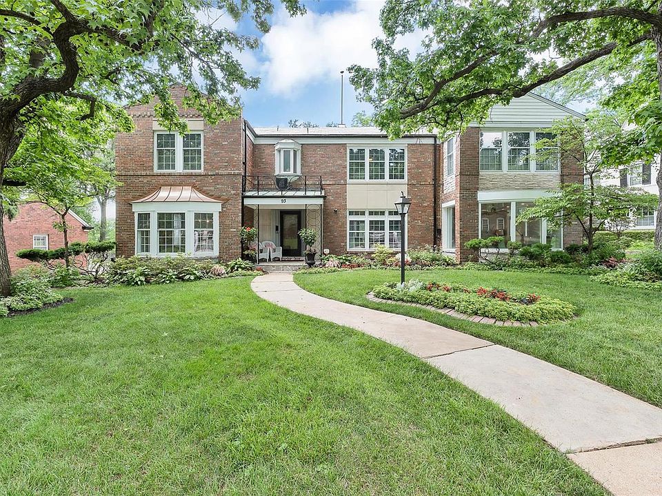 1st image of 93 Lake Forest Dr