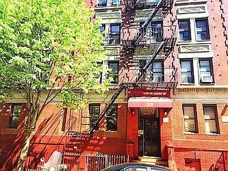 Rented by Friedman Roth Realty