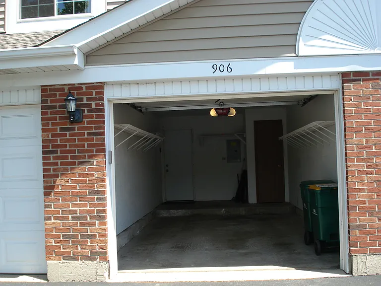 906 W Happfield Dr #906 — Photo 4
