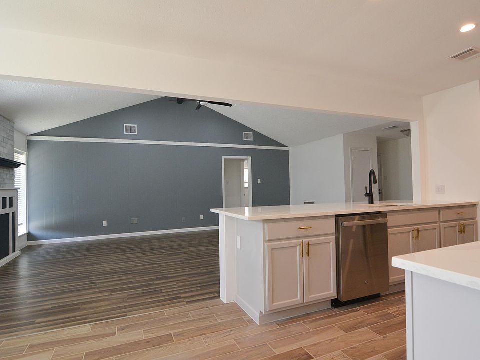 1st image of 8106 Moonlight Forest Dr