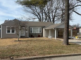 (Undisclosed Address), Springfield, MO 65804