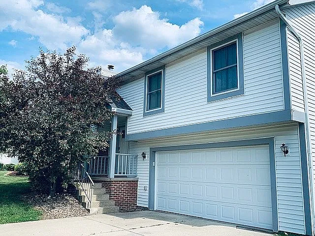 701 Phaeton Pl photo 1