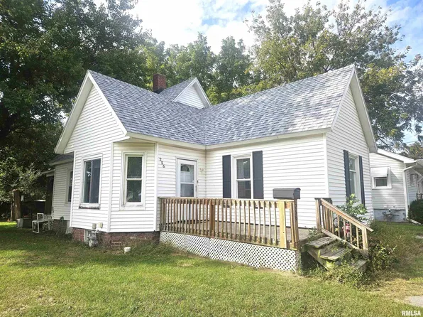 256 N Ivan Ave, Galesburg, IL 61401