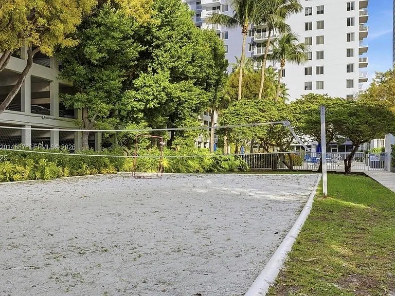 800 N Miami Ave #1210 — Photo 3