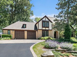 1159 Division St, Barrington, IL 60010