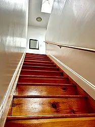 Rented by R New York