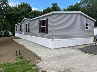 148 Estate Dr, Barrington, NH 03825