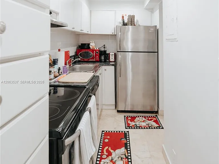 1000 West Ave #501 — Photo 10
