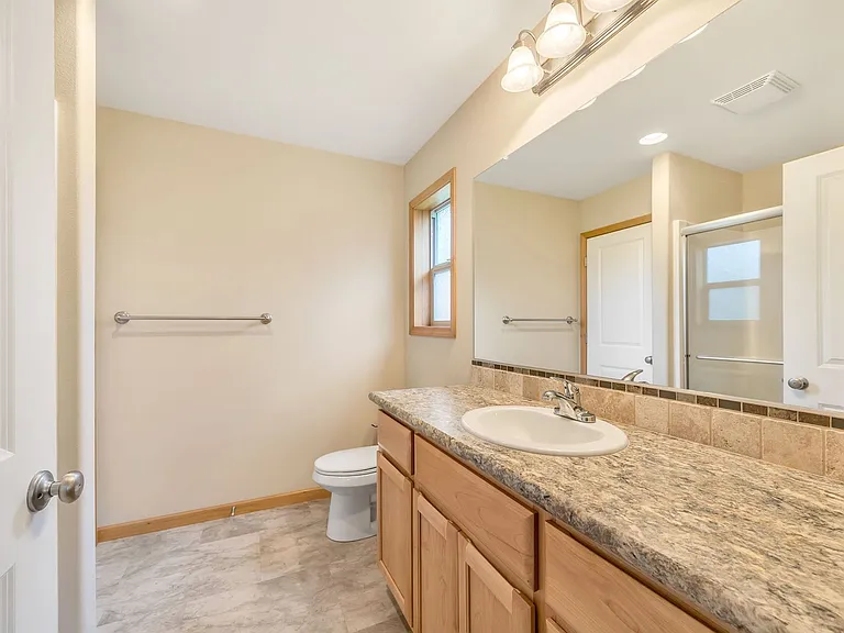 1730 Pacific Ridge Ln — Photo 32