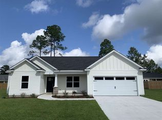 16 Sycamore Trl, Crawfordville, FL 32327