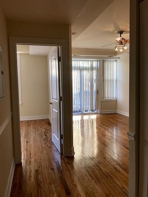1st image of 1200 W Pratt Blvd APT 207