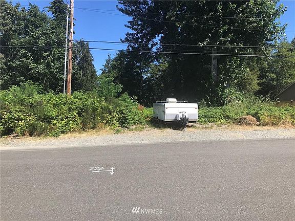 3rd image of 15300 10th Ave NE