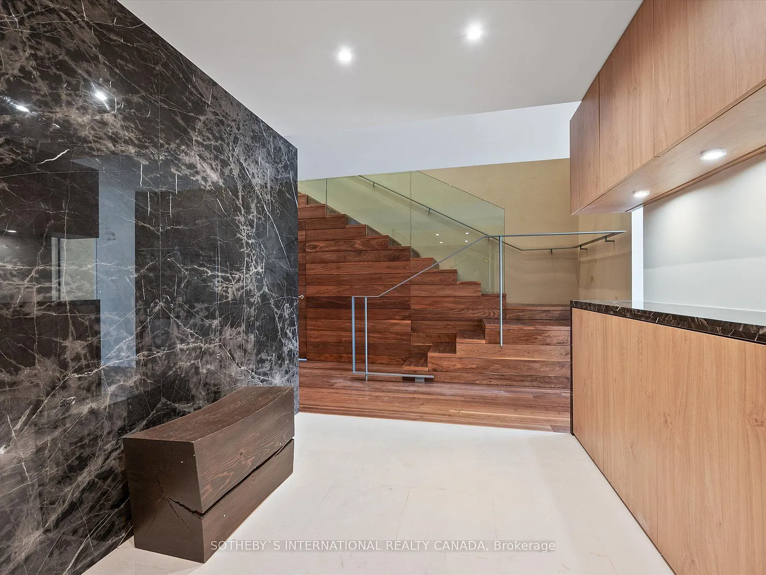 3 bed, $23,000 — Photo 4