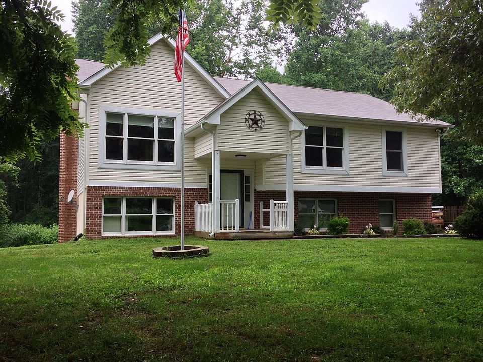 1st image of 39340 Summitt Hill Dr