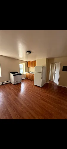 342 Myrtle Ave Photo 1