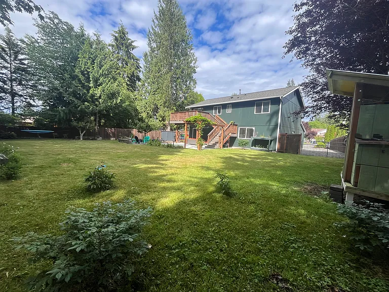spacious backyard