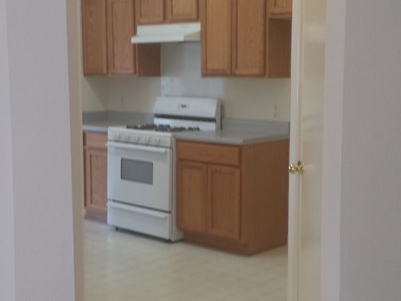 4th image of 168 Beau Ln