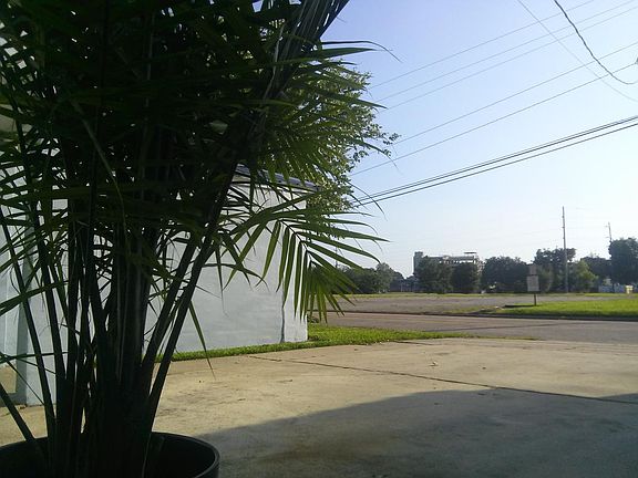 2nd image of 303 Saint Julien Ave