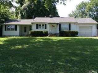612 Ardmore Dr, Belleville, IL