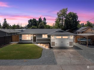 316 Calistoga St E, Orting, WA 98360