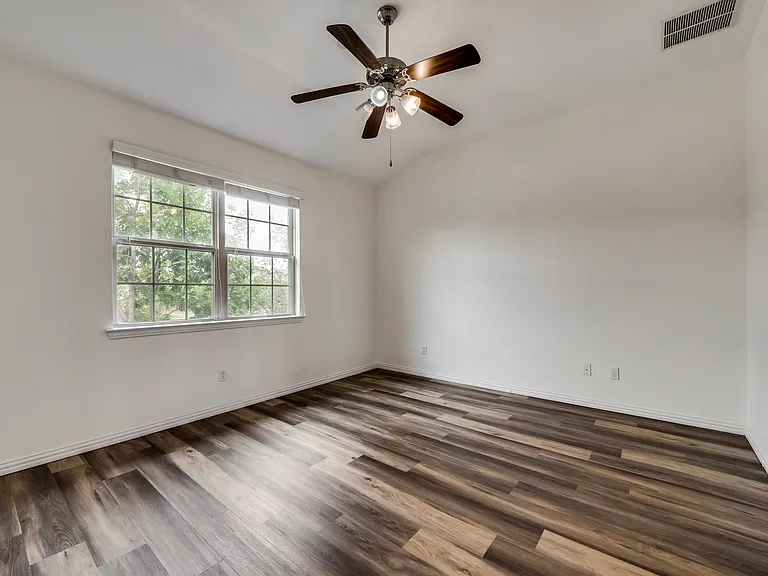 1930 Loma Alta Dr — Photo 21