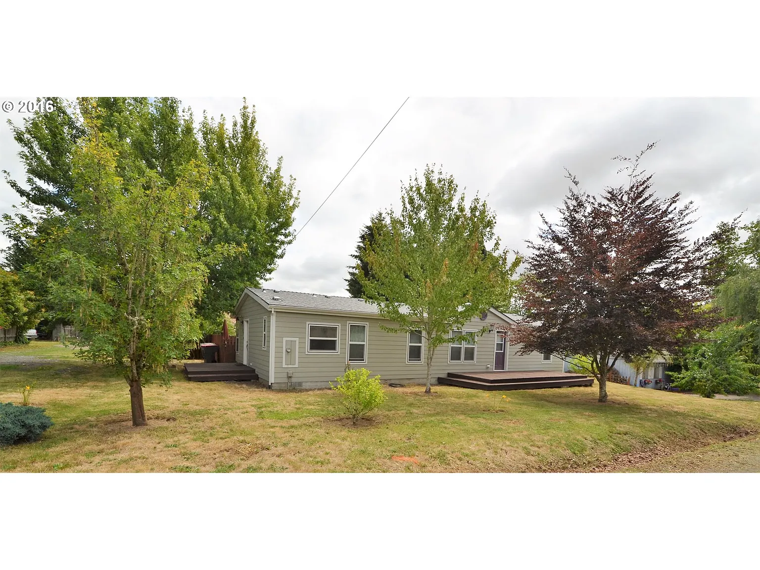 421 Roth Ct photo 1