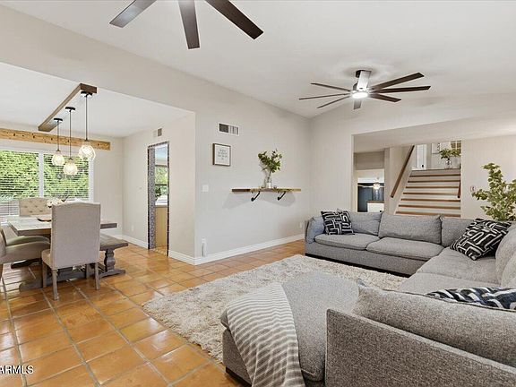 4th image of 2424 W REDFIELD Road