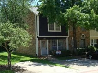 180 Merlin Way, Euless, TX 76039