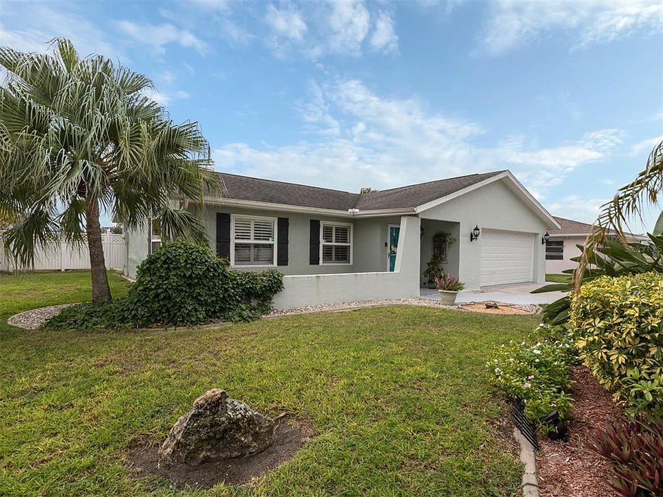 1st image of 1323 Lucaya Ave