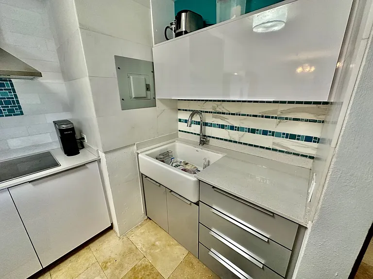7185 Cond Mar De Isla Verde 9 E — Photo 8