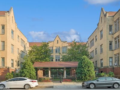 617 W Addison St #3, Chicago, IL, 60657