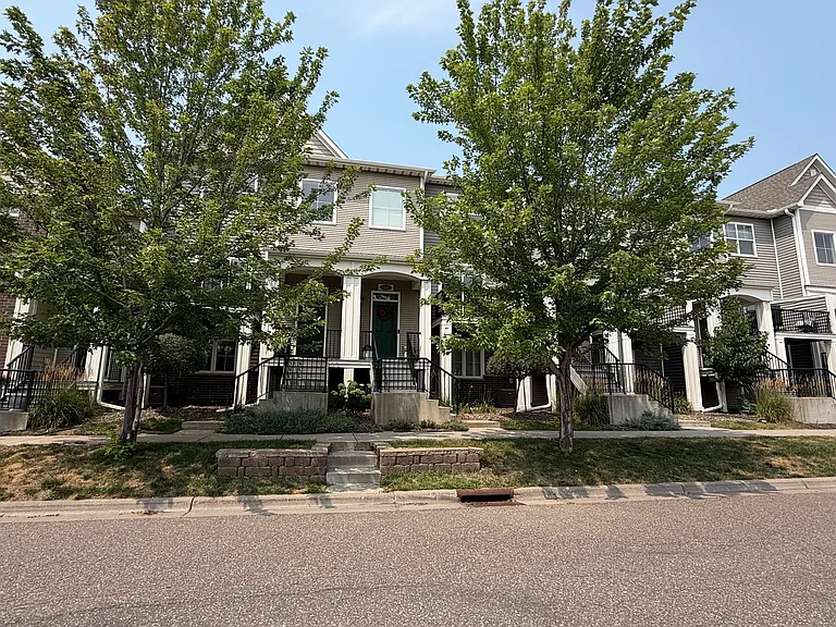 8117 Kirkwood Ln N — Photo 1